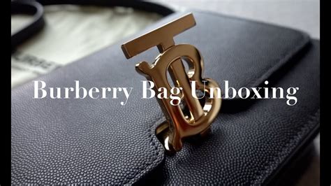 BURBERRY TB leather shoulder bag 開箱評測分享 